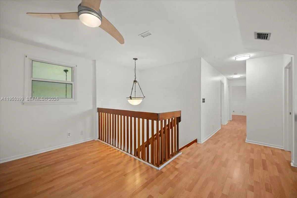 2560 Bass Way, Cooper City, Florida 33026, Cooper City, Florida 33026, 5 Bedrooms Bedrooms, 5 Rooms Rooms,3 BathroomsBathrooms,Residential,For Sale,2560 Bass Way, Cooper City, Florida 33026,A11955399