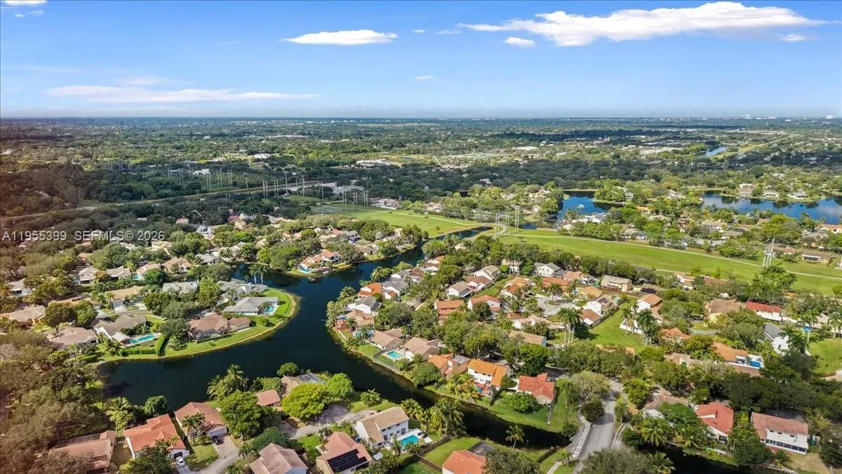 2560 Bass Way, Cooper City, Florida 33026, Cooper City, Florida 33026, 5 Bedrooms Bedrooms, 5 Rooms Rooms,3 BathroomsBathrooms,Residential,For Sale,2560 Bass Way, Cooper City, Florida 33026,A11955399
