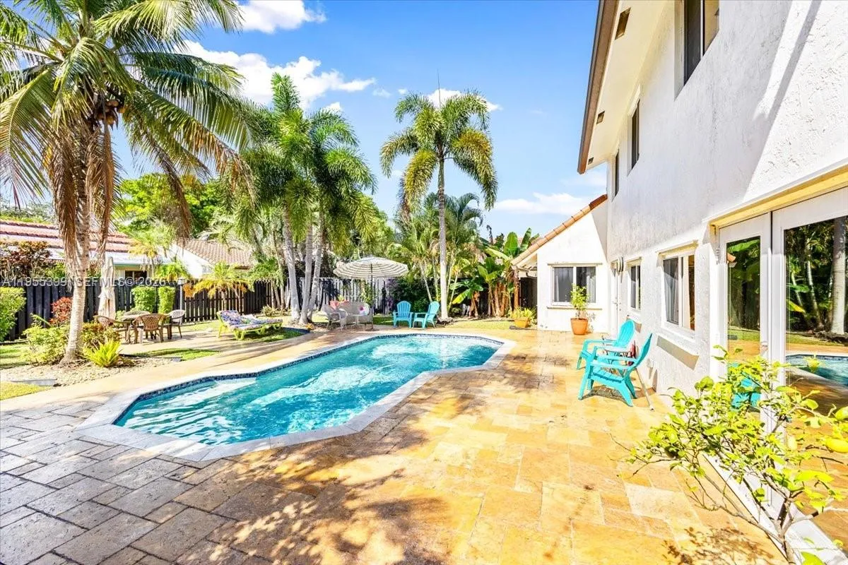 2560 Bass Way, Cooper City, Florida 33026, Cooper City, Florida 33026, 5 Bedrooms Bedrooms, 5 Rooms Rooms,3 BathroomsBathrooms,Residential,For Sale,2560 Bass Way, Cooper City, Florida 33026,A11955399