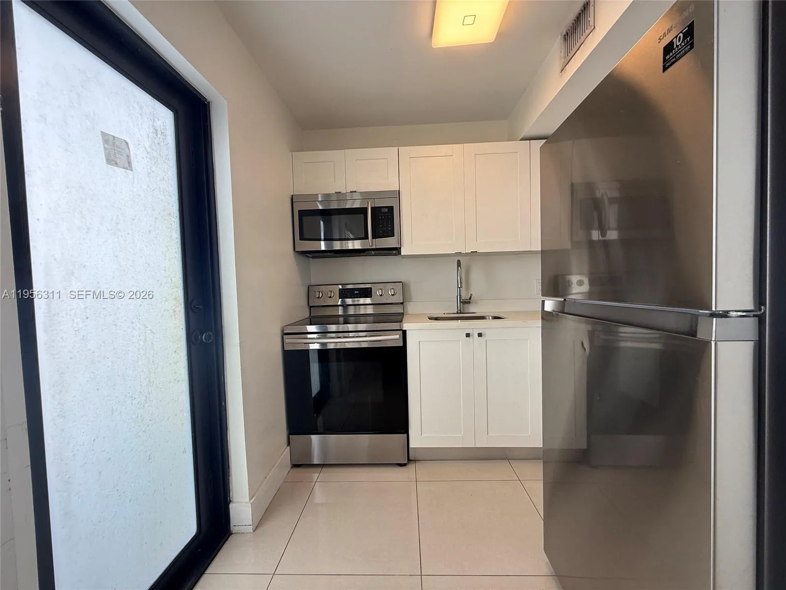 One bedroom floor plan