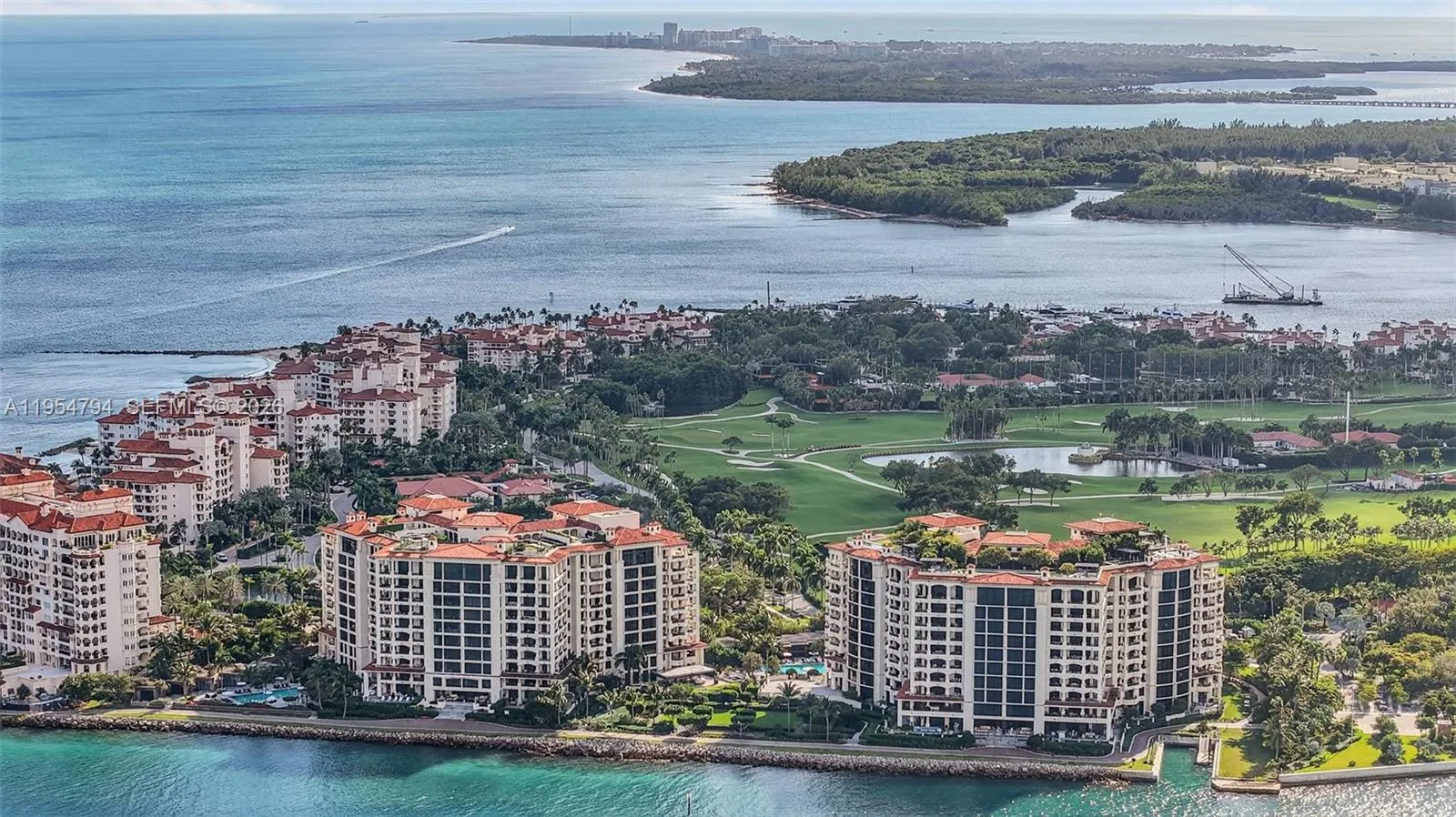 1000 S Pointe Dr 1501, Miami Beach, Florida 33139, Miami Beach, Florida 33139, 3 Bedrooms Bedrooms, ,3 BathroomsBathrooms,Residential,For Sale,1000 S Pointe Dr 1501, Miami Beach, Florida 33139,A11954794