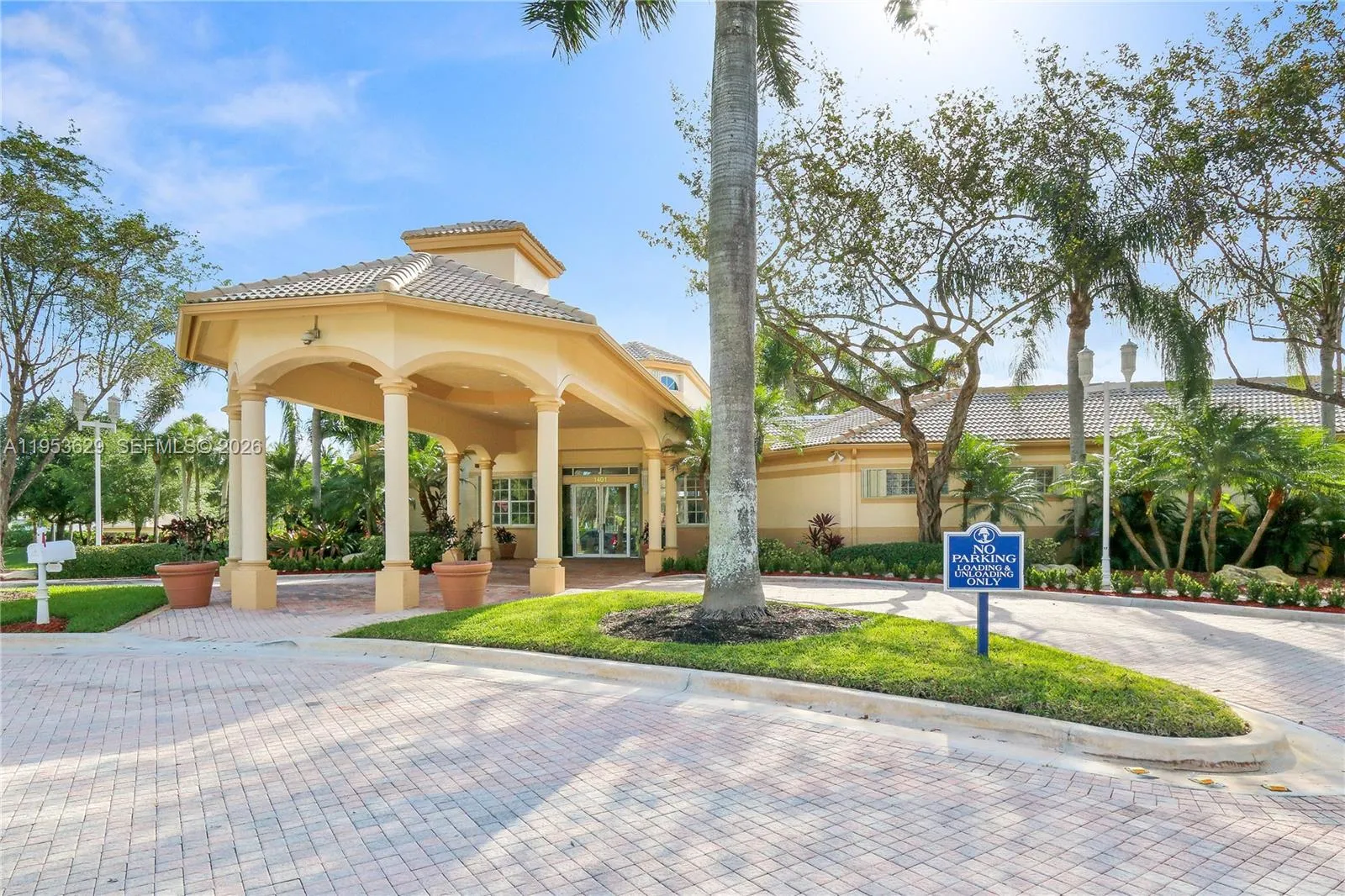 1303 Nw 167th Ave, Pembroke Pines, Florida 33028, Pembroke Pines, Florida 33028, 4 Bedrooms Bedrooms, ,3 BathroomsBathrooms,Residential,For Sale,1303 Nw 167th Ave, Pembroke Pines, Florida 33028,A11953629