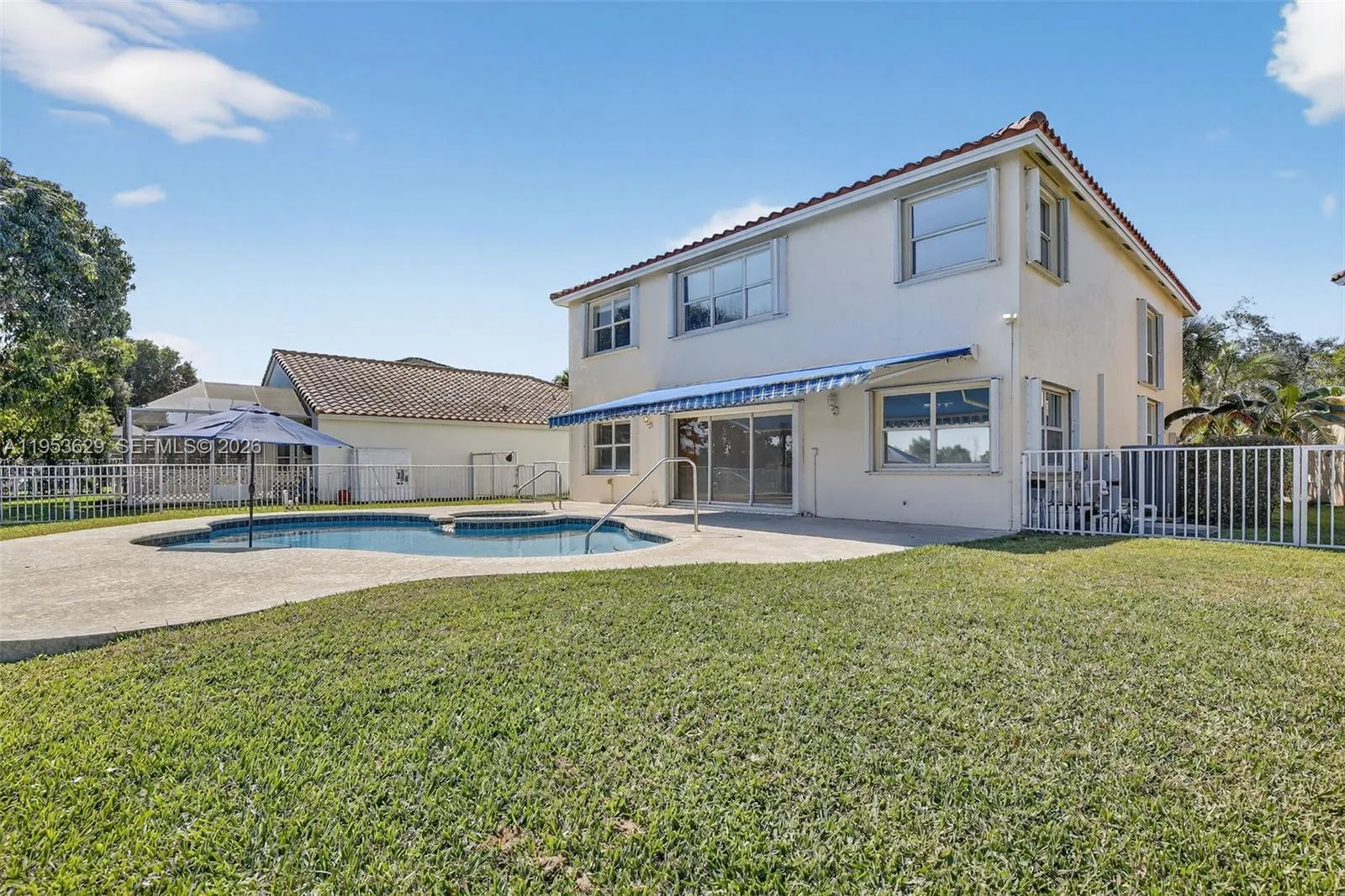 1303 Nw 167th Ave, Pembroke Pines, Florida 33028, Pembroke Pines, Florida 33028, 4 Bedrooms Bedrooms, ,3 BathroomsBathrooms,Residential,For Sale,1303 Nw 167th Ave, Pembroke Pines, Florida 33028,A11953629