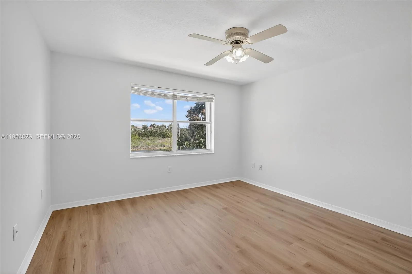 1303 Nw 167th Ave, Pembroke Pines, Florida 33028, Pembroke Pines, Florida 33028, 4 Bedrooms Bedrooms, ,3 BathroomsBathrooms,Residential,For Sale,1303 Nw 167th Ave, Pembroke Pines, Florida 33028,A11953629