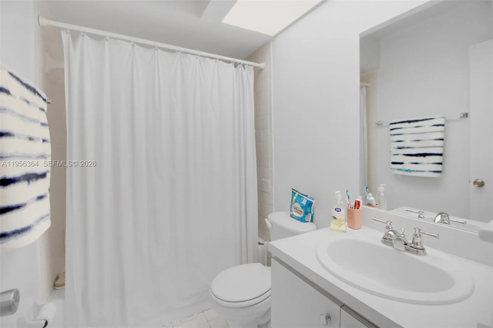 1511 Sandpiper Blvd, Homestead, Florida 33035, Homestead, Florida 33035, 2 Bedrooms Bedrooms, ,2 BathroomsBathrooms,Residential,For Sale,1511 Sandpiper Blvd, Homestead, Florida 33035,A11956364
