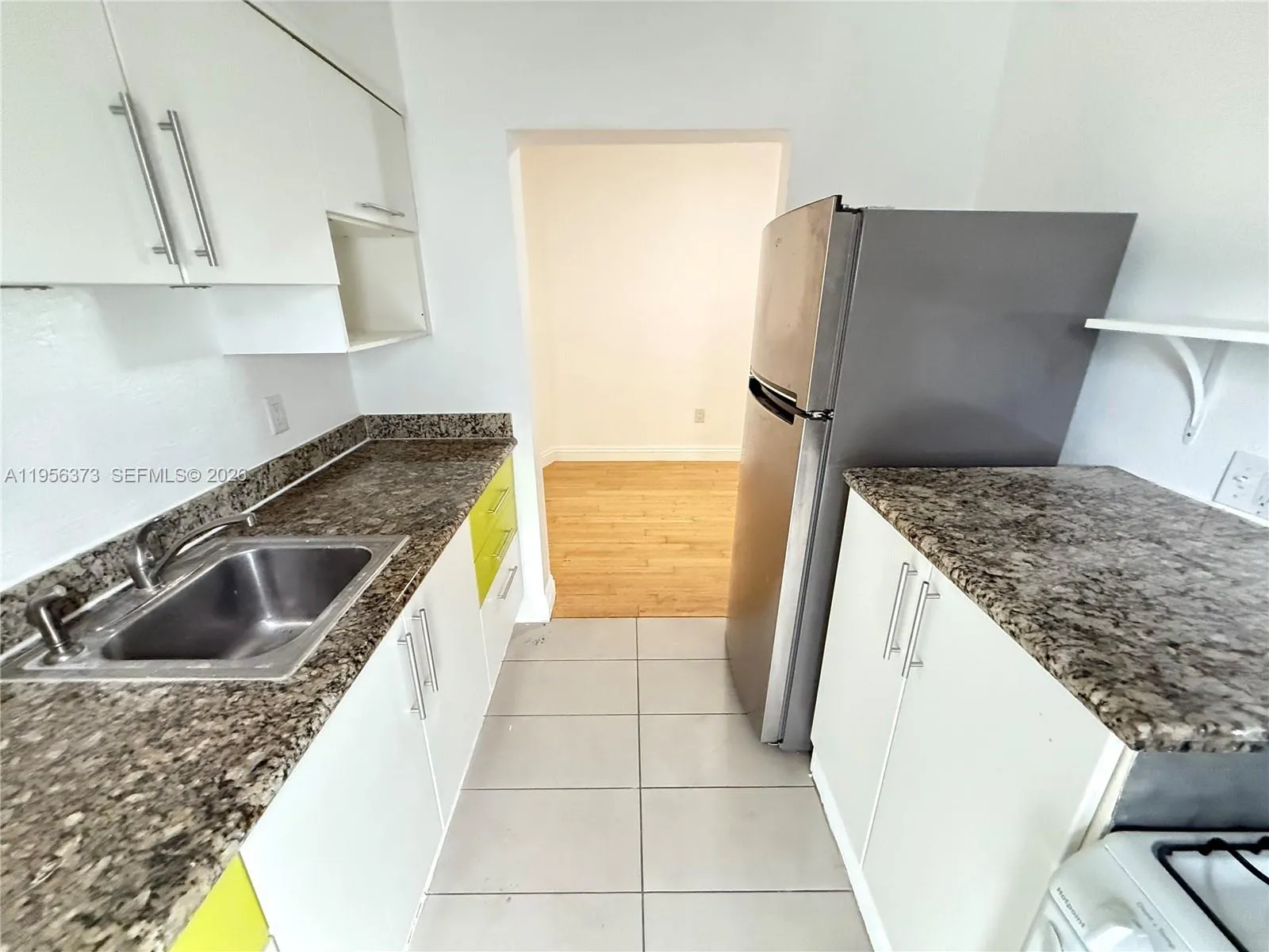 6930 Rue Vendome 3, Miami Beach, Florida 33141, Miami Beach, Florida 33141, 1 Bedroom Bedrooms, ,1 BathroomBathrooms,Residential Lease,For Rent,6930 Rue Vendome 3, Miami Beach, Florida 33141,A11956373