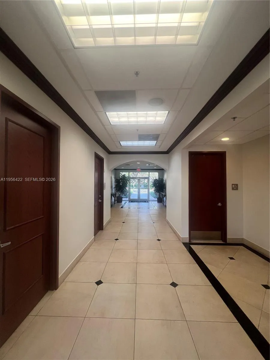 2893 Executive Park Dr 124, Weston, Florida 33331, Weston, Florida 33331, ,Commercial Lease,For Rent,2893 Executive Park Dr 124, Weston, Florida 33331,A11956422