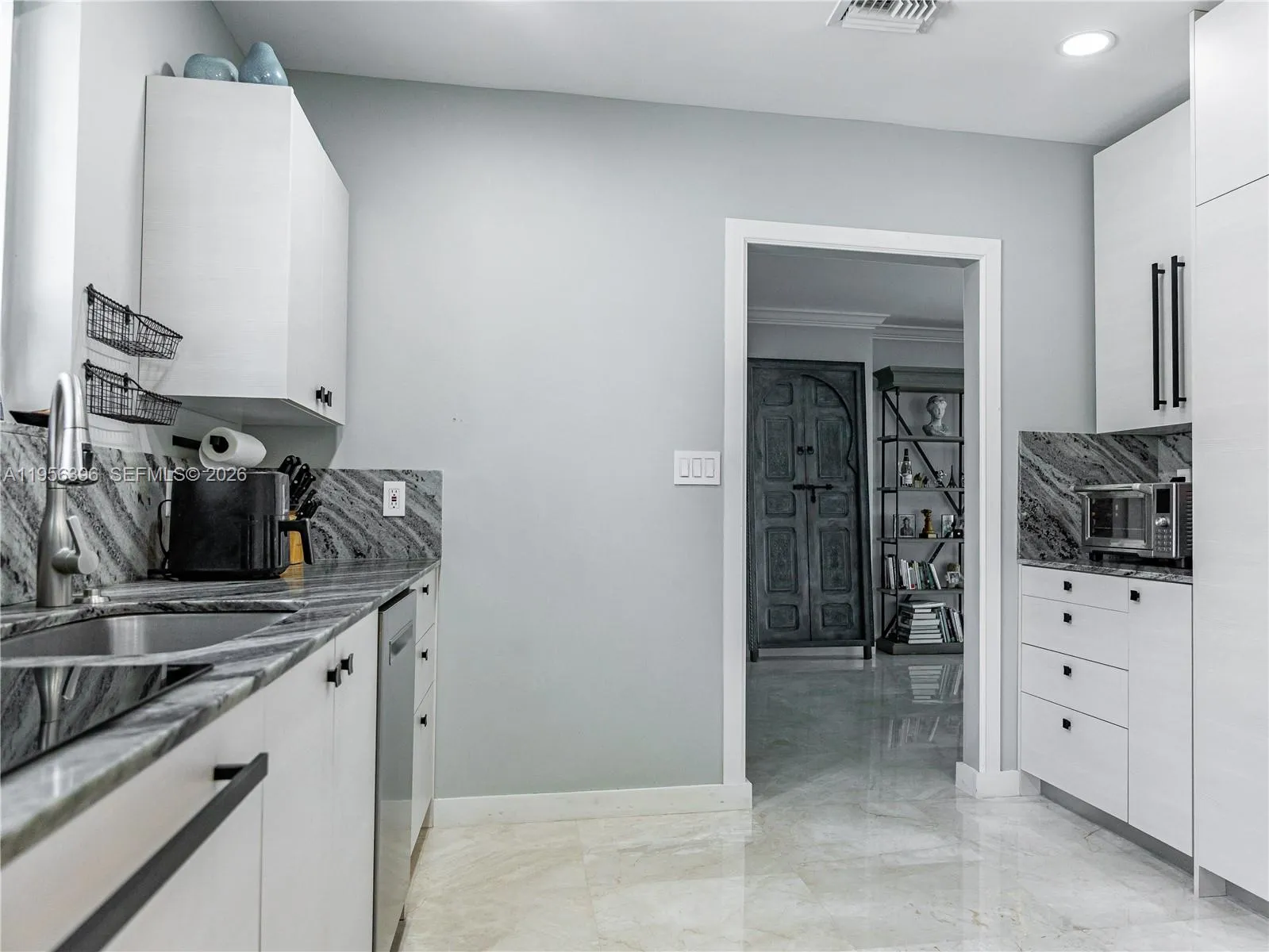 9117 Carlyle Ave, Surfside, Florida 33154, Surfside, Florida 33154, 3 Bedrooms Bedrooms, ,2 BathroomsBathrooms,Residential,For Sale,9117 Carlyle Ave, Surfside, Florida 33154,A11956396