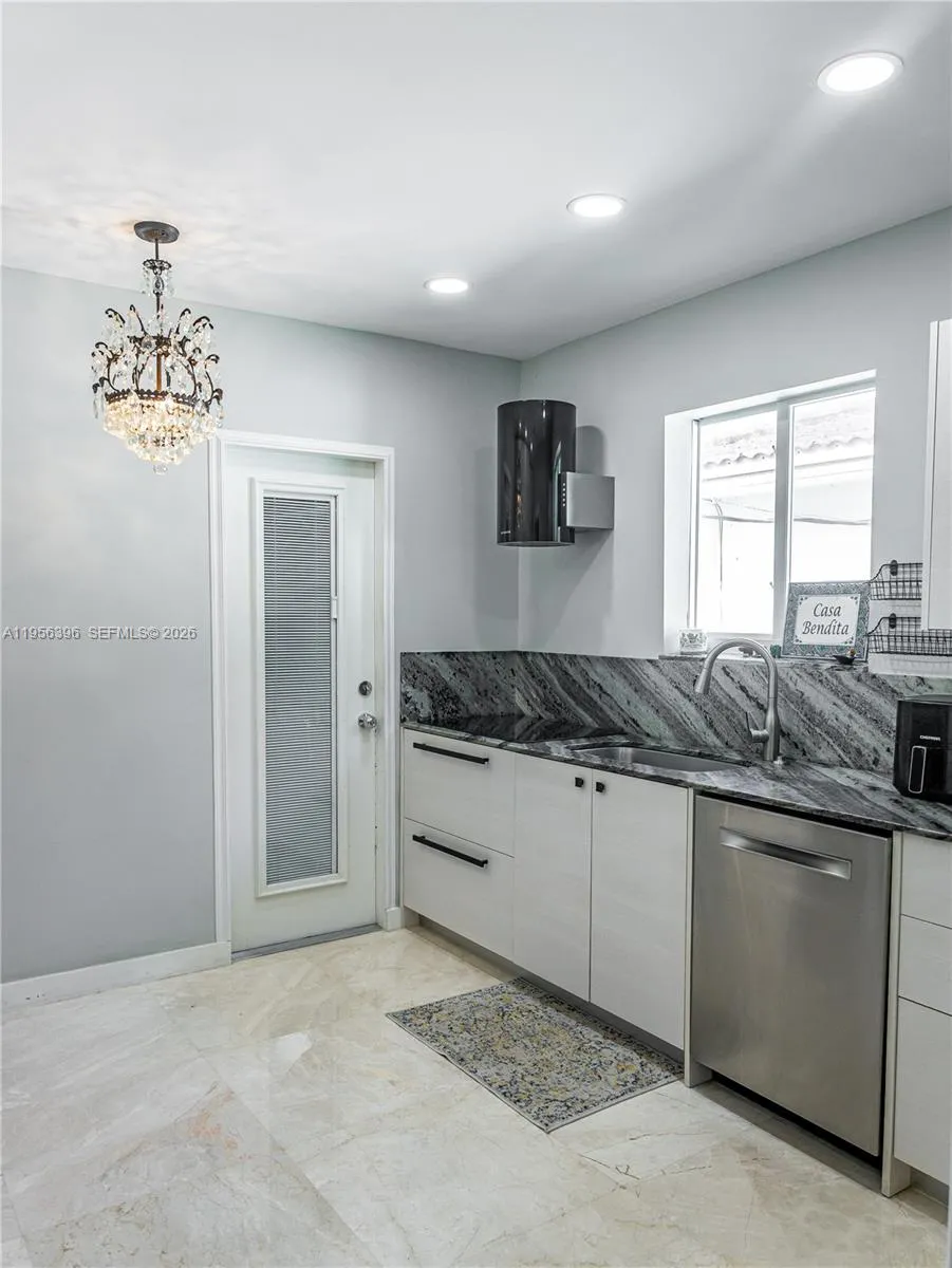 9117 Carlyle Ave, Surfside, Florida 33154, Surfside, Florida 33154, 3 Bedrooms Bedrooms, ,2 BathroomsBathrooms,Residential,For Sale,9117 Carlyle Ave, Surfside, Florida 33154,A11956396