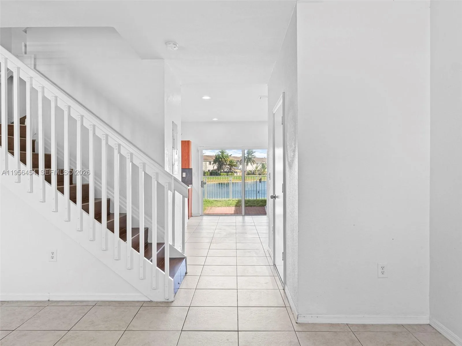 2987 Se 15th Ave, Homestead, Florida 33035, Homestead, Florida 33035, 2 Bedrooms Bedrooms, ,2 BathroomsBathrooms,Residential,For Sale,2987 Se 15th Ave, Homestead, Florida 33035,A11956454