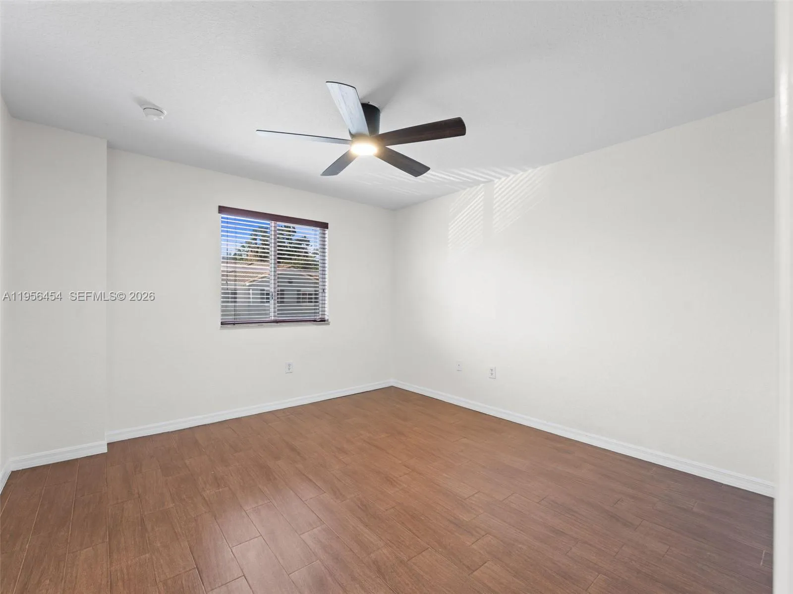 2987 Se 15th Ave, Homestead, Florida 33035, Homestead, Florida 33035, 2 Bedrooms Bedrooms, ,2 BathroomsBathrooms,Residential,For Sale,2987 Se 15th Ave, Homestead, Florida 33035,A11956454