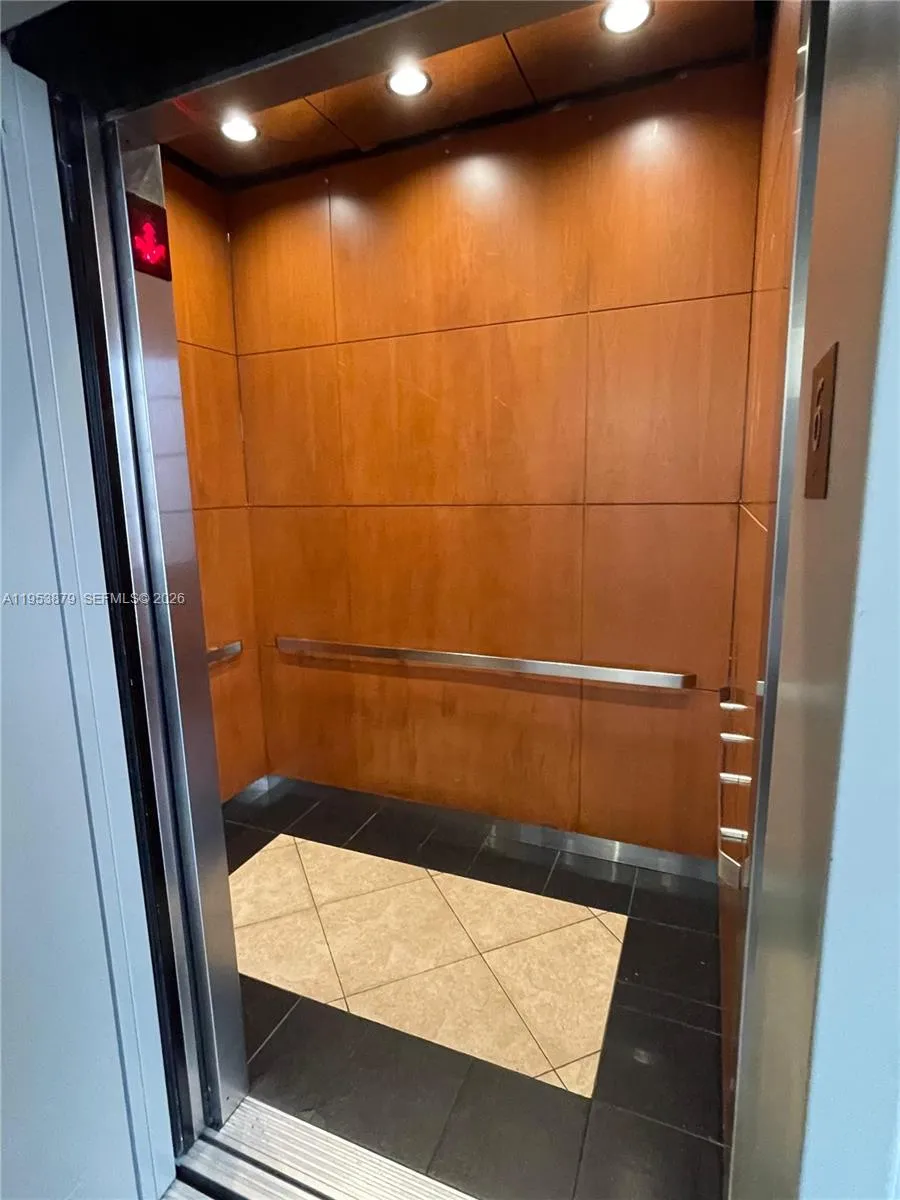 3001 Ne 185th St 612, Aventura, Florida 33180, Aventura, Florida 33180, 2 Bedrooms Bedrooms, ,2 BathroomsBathrooms,Residential,For Sale,3001 Ne 185th St 612, Aventura, Florida 33180,A11953879