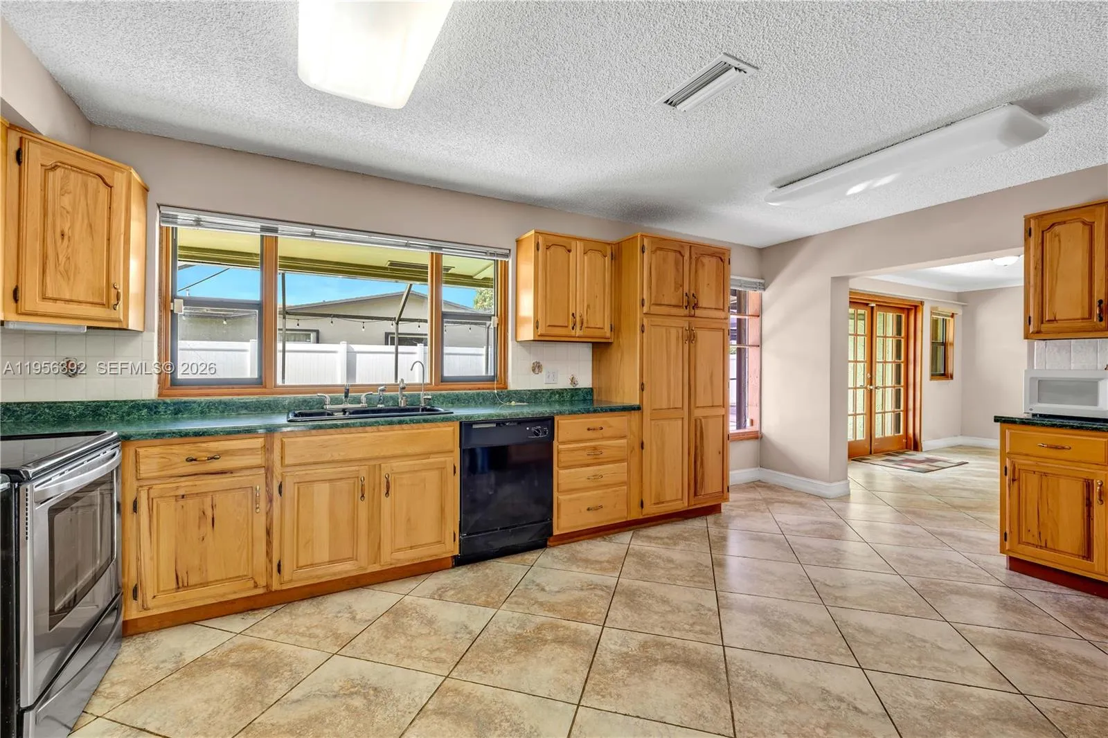 1102 Nw 89th Ter, Pembroke Pines, Florida 33024, Pembroke Pines, Florida 33024, 3 Bedrooms Bedrooms, ,2 BathroomsBathrooms,Residential,For Sale,1102 Nw 89th Ter, Pembroke Pines, Florida 33024,A11956392