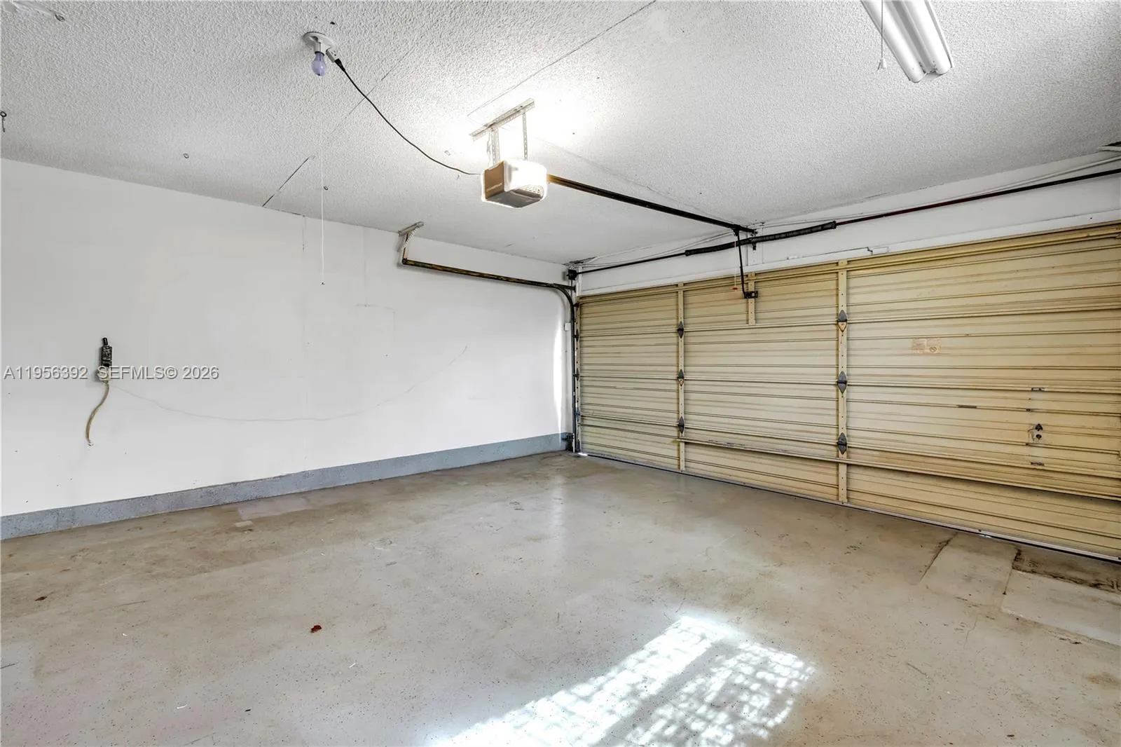 1102 Nw 89th Ter, Pembroke Pines, Florida 33024, Pembroke Pines, Florida 33024, 3 Bedrooms Bedrooms, ,2 BathroomsBathrooms,Residential,For Sale,1102 Nw 89th Ter, Pembroke Pines, Florida 33024,A11956392