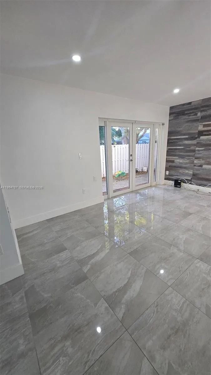 3605 Nw 83rd Ave, Sunrise, Florida 33351, Sunrise, Florida 33351, 3 Bedrooms Bedrooms, ,2 BathroomsBathrooms,Residential,For Sale,3605 Nw 83rd Ave, Sunrise, Florida 33351,A11954767