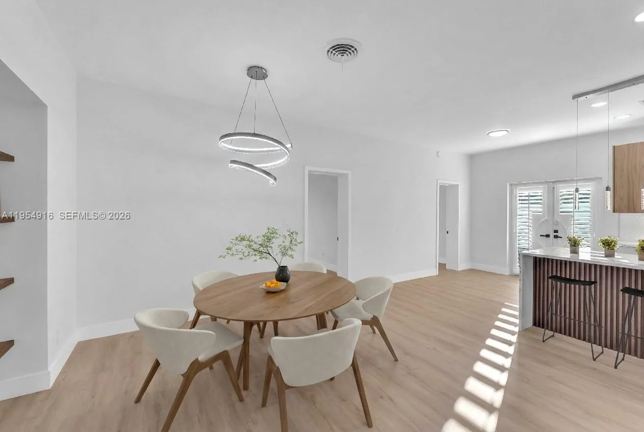 2144 Ne 61st Ct, Fort Lauderdale, Florida 33308, Fort Lauderdale, Florida 33308, 4 Bedrooms Bedrooms, ,2 BathroomsBathrooms,Residential,For Sale,2144 Ne 61st Ct, Fort Lauderdale, Florida 33308,A11954916