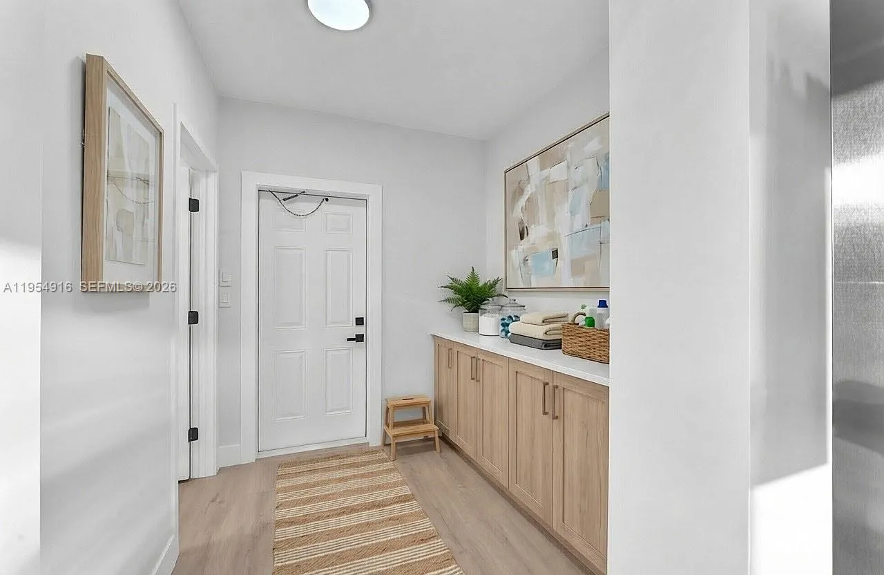 2144 Ne 61st Ct, Fort Lauderdale, Florida 33308, Fort Lauderdale, Florida 33308, 4 Bedrooms Bedrooms, ,2 BathroomsBathrooms,Residential,For Sale,2144 Ne 61st Ct, Fort Lauderdale, Florida 33308,A11954916