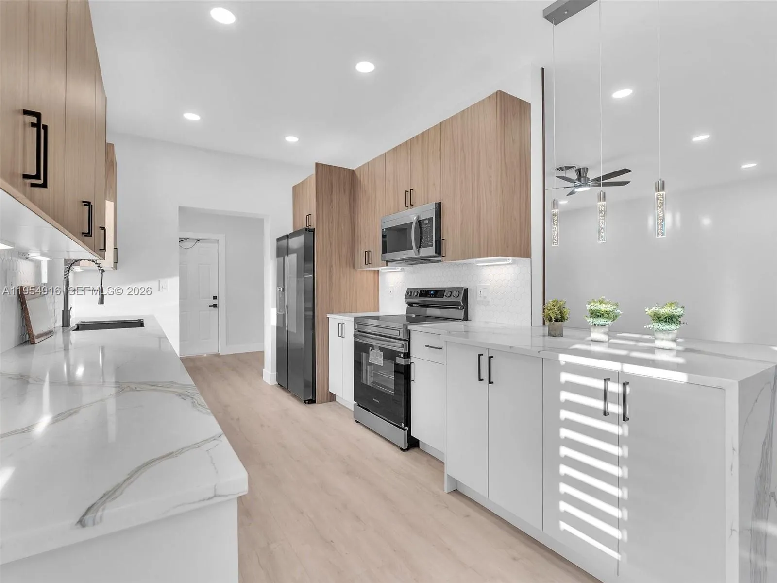 2144 Ne 61st Ct, Fort Lauderdale, Florida 33308, Fort Lauderdale, Florida 33308, 4 Bedrooms Bedrooms, ,2 BathroomsBathrooms,Residential,For Sale,2144 Ne 61st Ct, Fort Lauderdale, Florida 33308,A11954916