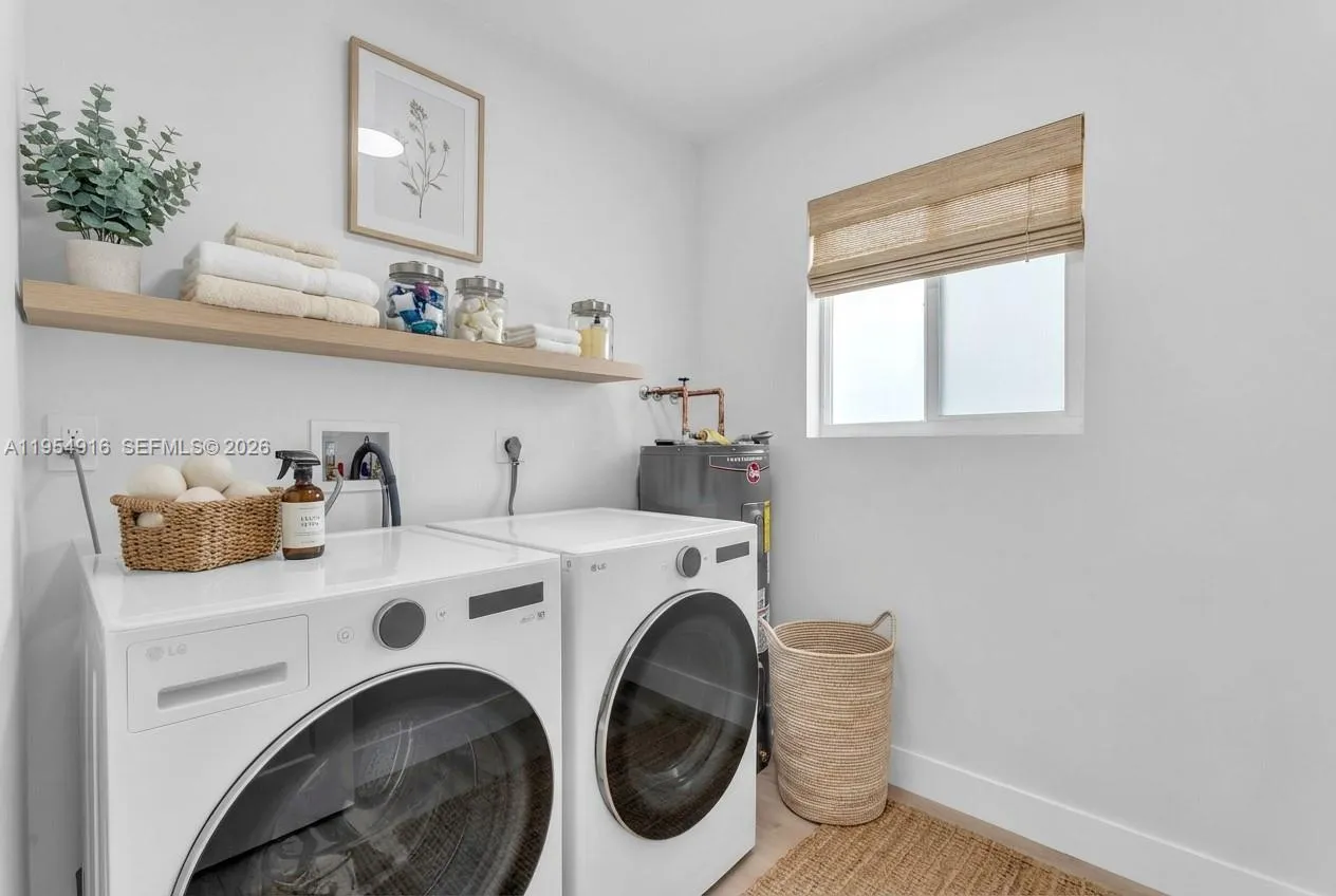 2144 Ne 61st Ct, Fort Lauderdale, Florida 33308, Fort Lauderdale, Florida 33308, 4 Bedrooms Bedrooms, ,2 BathroomsBathrooms,Residential,For Sale,2144 Ne 61st Ct, Fort Lauderdale, Florida 33308,A11954916