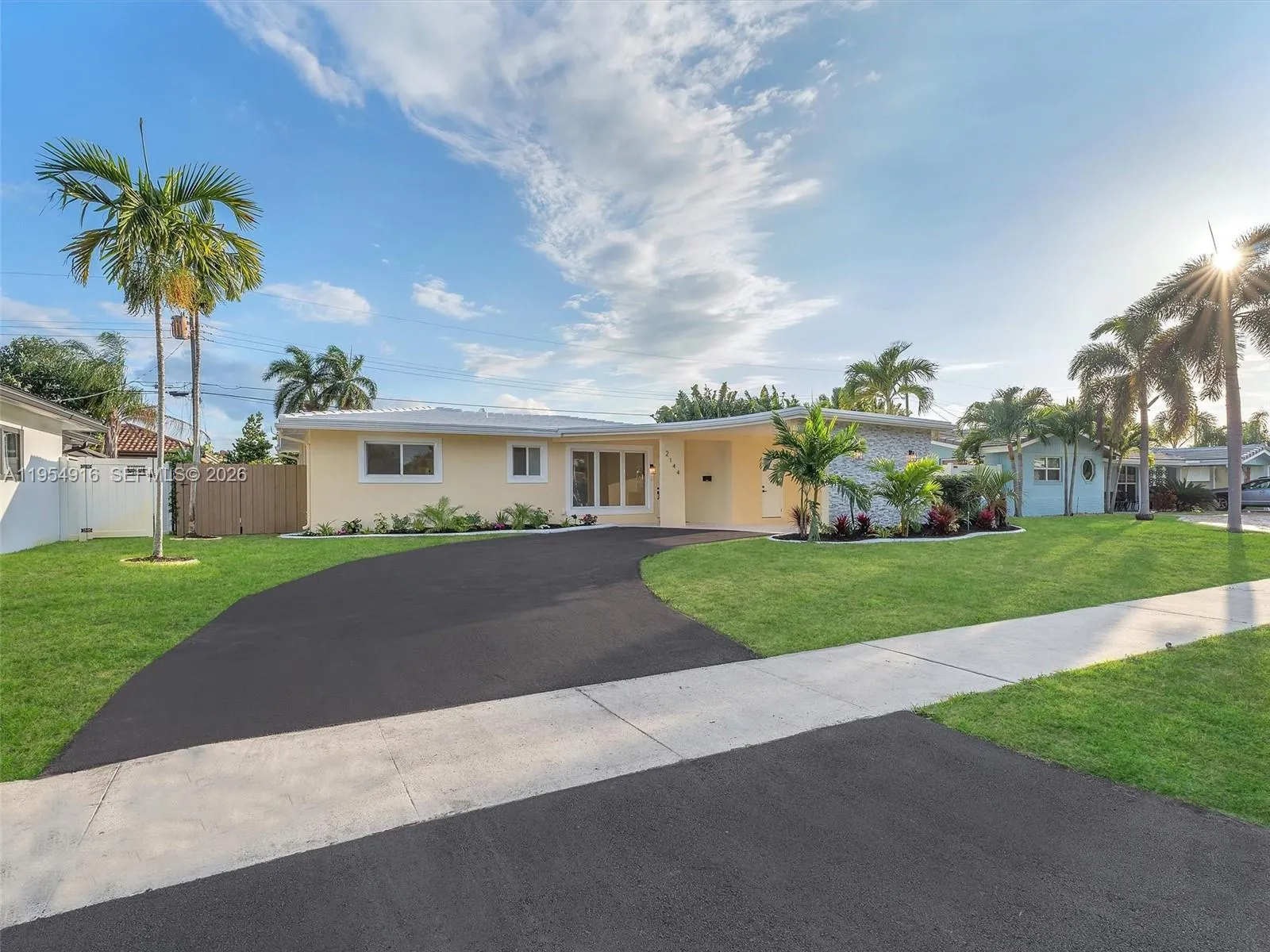 2144 Ne 61st Ct, Fort Lauderdale, Florida 33308, Fort Lauderdale, Florida 33308, 4 Bedrooms Bedrooms, ,2 BathroomsBathrooms,Residential,For Sale,2144 Ne 61st Ct, Fort Lauderdale, Florida 33308,A11954916