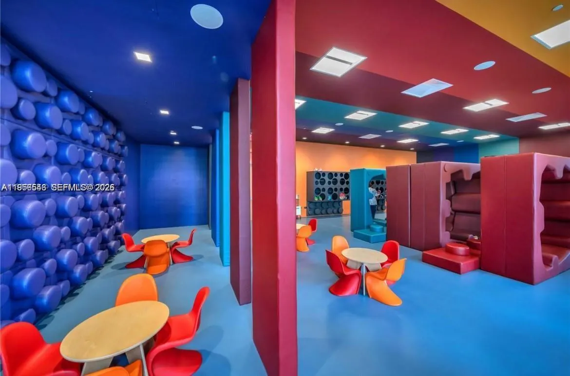 88 Sw 7th St 2104, Miami, Florida 33130, Miami, Florida 33130, 2 Bedrooms Bedrooms, ,2 BathroomsBathrooms,Residential,For Sale,88 Sw 7th St 2104, Miami, Florida 33130,A11956543