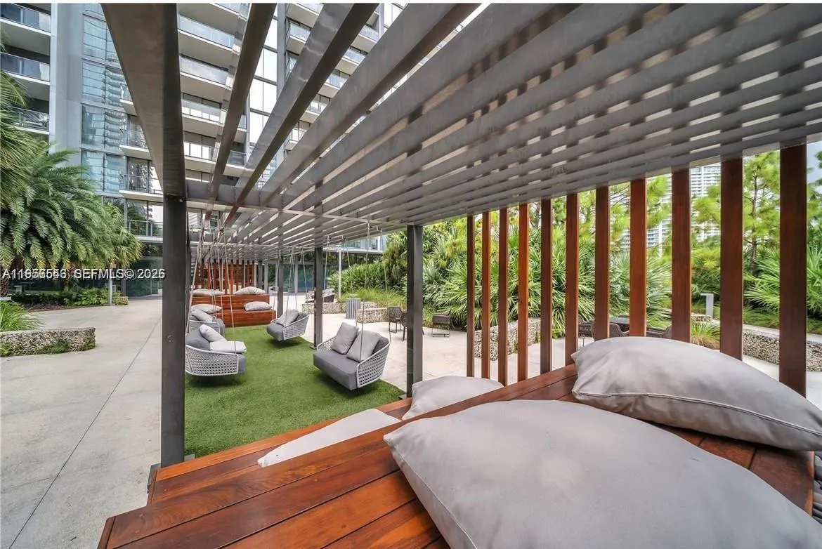 88 Sw 7th St 2104, Miami, Florida 33130, Miami, Florida 33130, 2 Bedrooms Bedrooms, ,2 BathroomsBathrooms,Residential,For Sale,88 Sw 7th St 2104, Miami, Florida 33130,A11956543