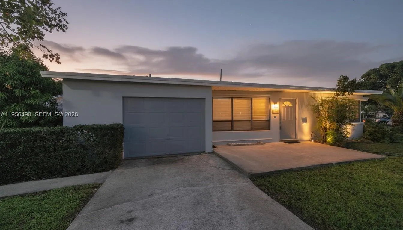 1101 Ne 24th Ct, Pompano Beach, Florida 33064, Pompano Beach, Florida 33064, 3 Bedrooms Bedrooms, ,1 BathroomBathrooms,Residential Lease,For Rent,1101 Ne 24th Ct, Pompano Beach, Florida 33064,A11956490