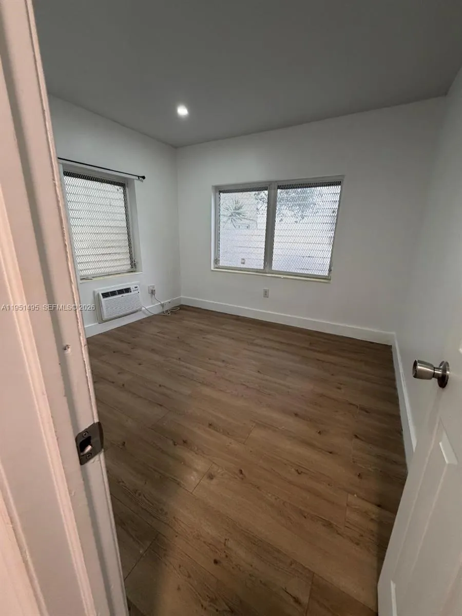 544 Michigan Ave 7, Miami Beach, Florida 33139, Miami Beach, Florida 33139, 1 Bedroom Bedrooms, ,1 BathroomBathrooms,Residential,For Sale,544 Michigan Ave 7, Miami Beach, Florida 33139,A11951495