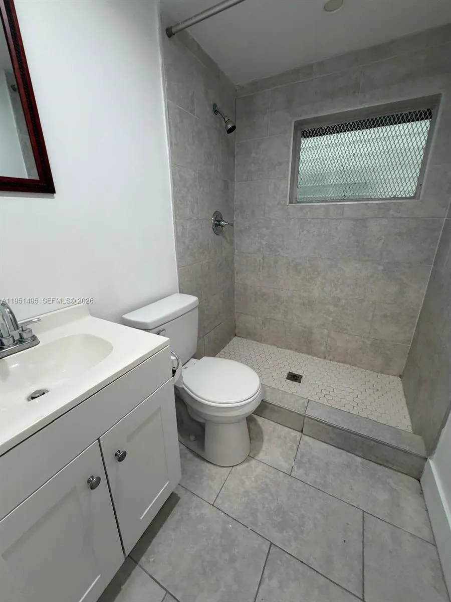 544 Michigan Ave 7, Miami Beach, Florida 33139, Miami Beach, Florida 33139, 1 Bedroom Bedrooms, ,1 BathroomBathrooms,Residential,For Sale,544 Michigan Ave 7, Miami Beach, Florida 33139,A11951495