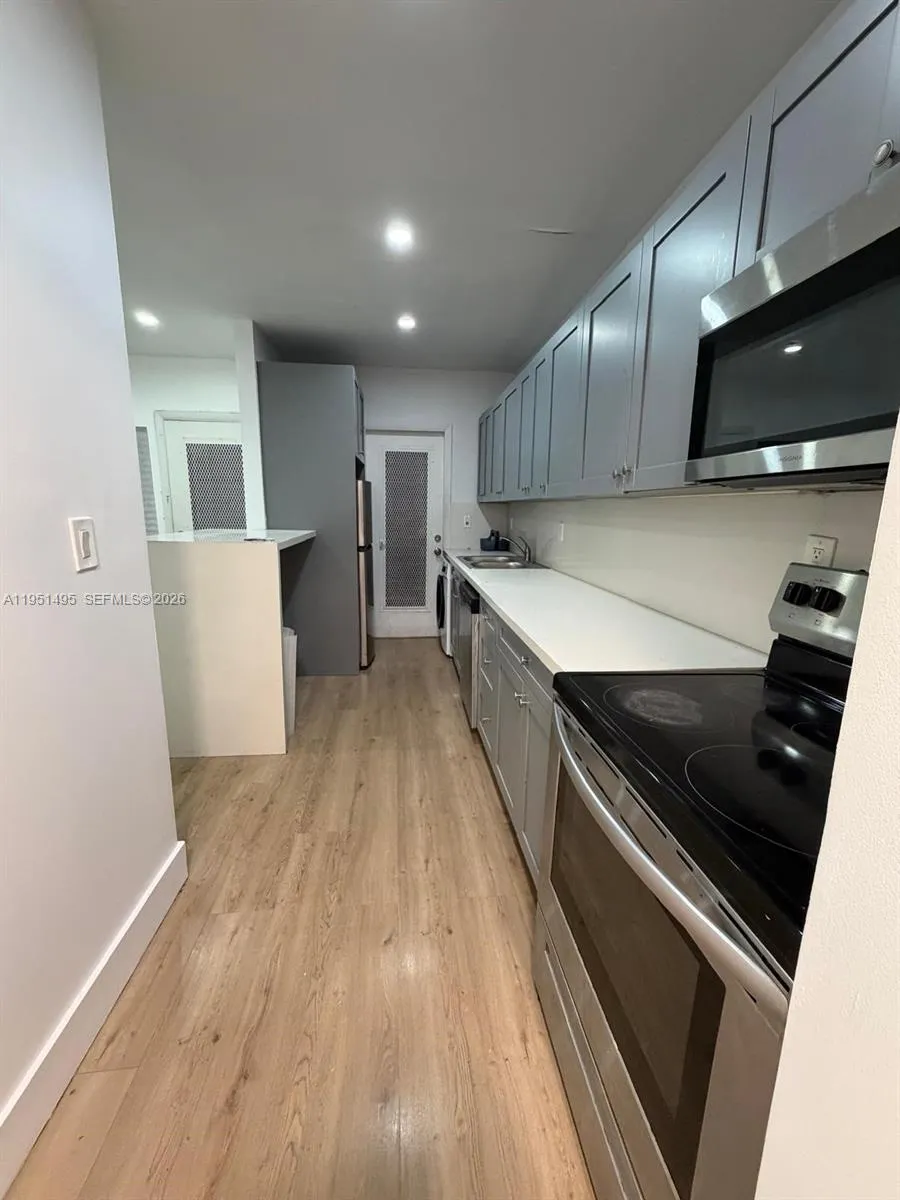 544 Michigan Ave 7, Miami Beach, Florida 33139, Miami Beach, Florida 33139, 1 Bedroom Bedrooms, ,1 BathroomBathrooms,Residential,For Sale,544 Michigan Ave 7, Miami Beach, Florida 33139,A11951495