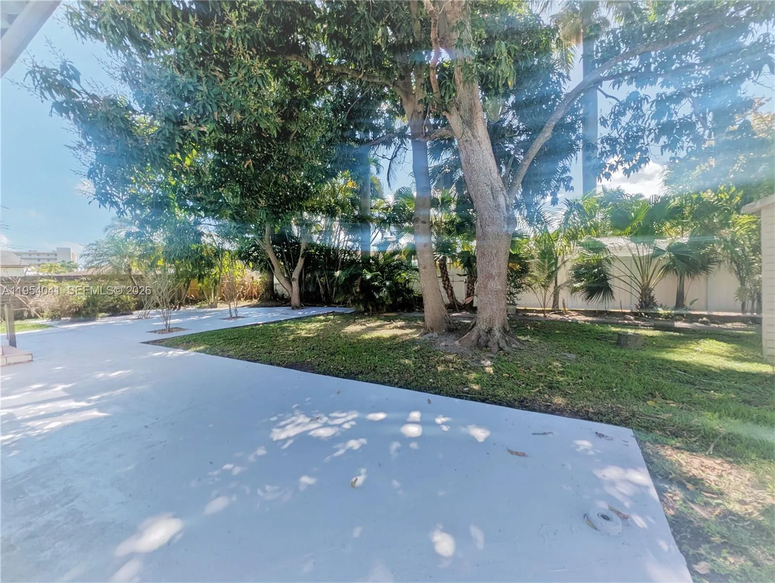 220 Se 1st St, Dania Beach, Florida 33004, Dania Beach, Florida 33004, 5 Bedrooms Bedrooms, ,4 BathroomsBathrooms,Residential Lease,For Rent,220 Se 1st St, Dania Beach, Florida 33004,A11954041