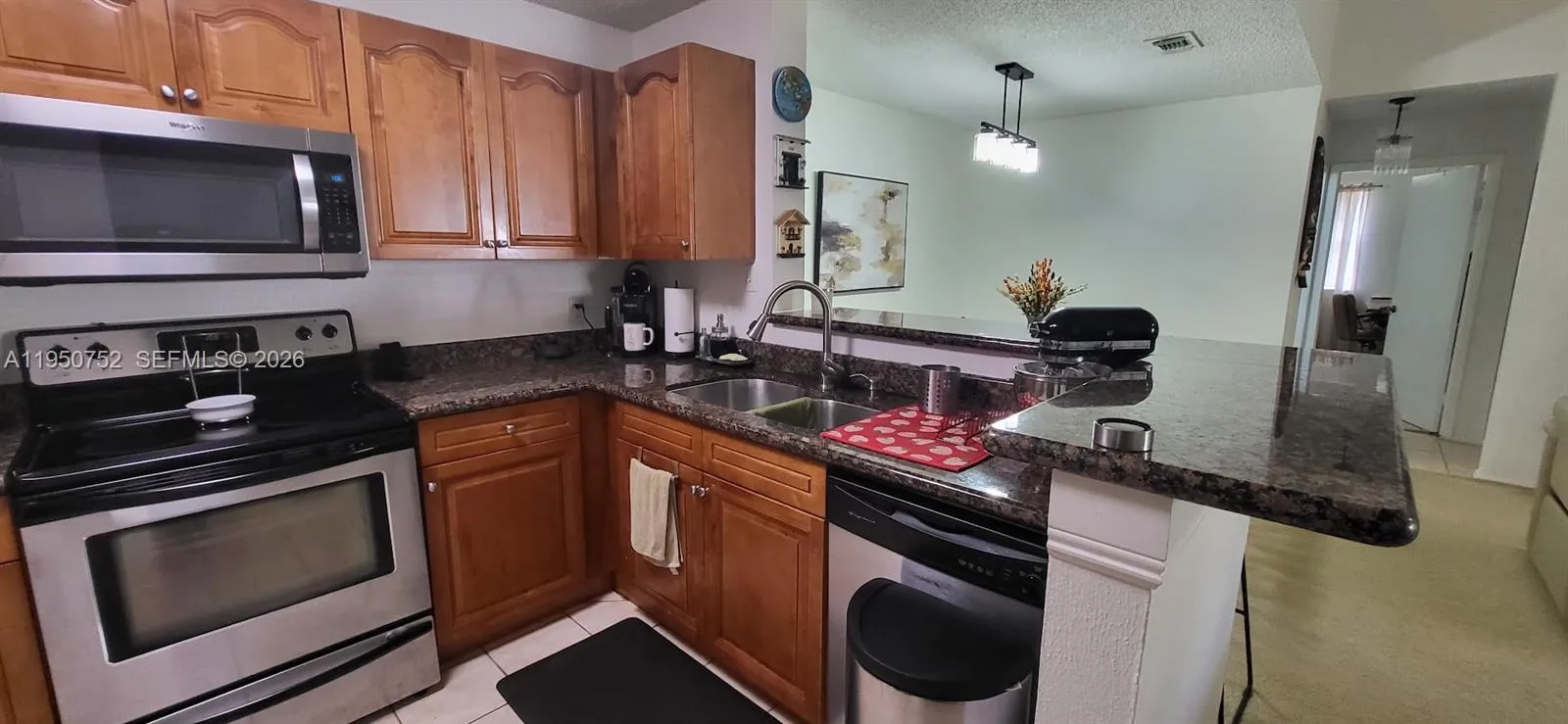 11295 W Atlantic Blvd 303, Coral Springs, Florida, Coral Springs, Florida 33071, 3 Bedrooms Bedrooms, ,2 BathroomsBathrooms,Residential Lease,For Rent,11295 W Atlantic Blvd 303, Coral Springs, Florida ,A11950752