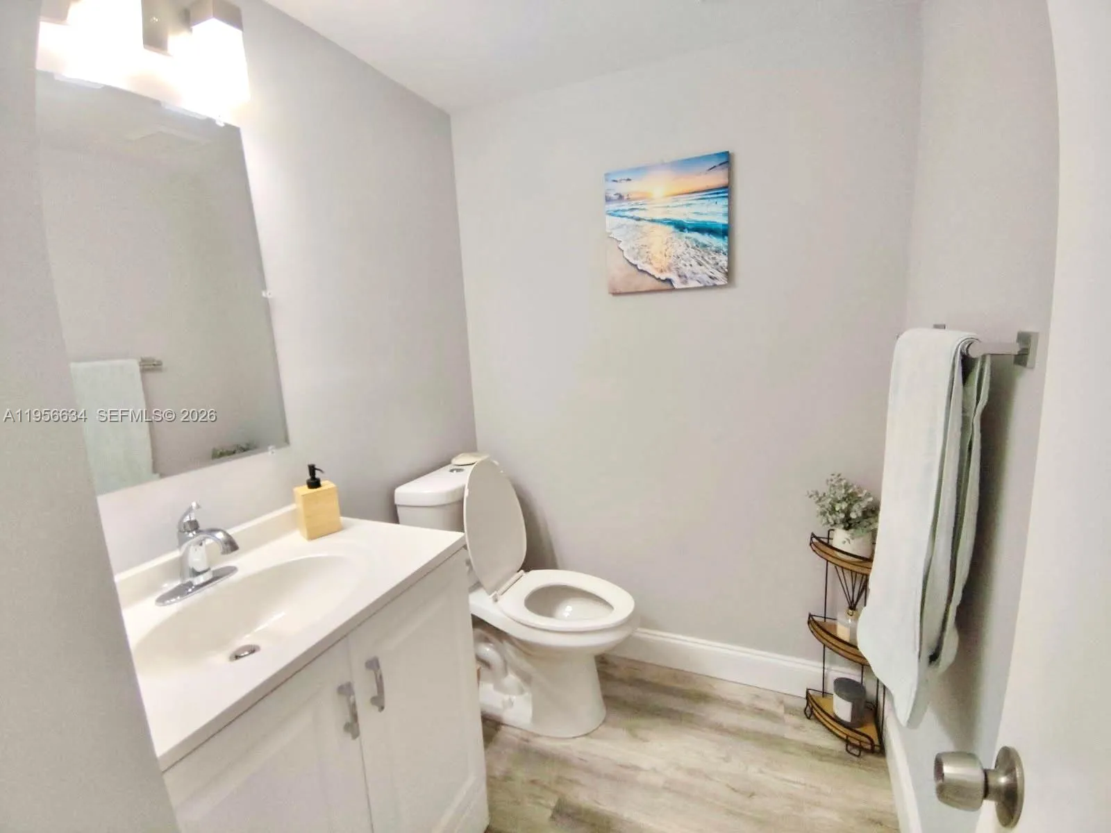 13250 Sw 4th Ct 308g, Pembroke Pines, Florida 3302, Pembroke Pines, Florida 33027, 1 Bedroom Bedrooms, ,1 BathroomBathrooms,Residential,For Sale,13250 Sw 4th Ct 308g, Pembroke Pines, Florida 3302,A11956634