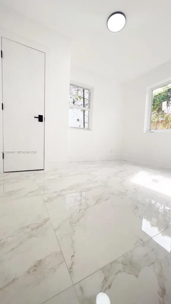 1013 Nw 1st Ave, Hallandale Beach, Florida 33009, Hallandale Beach, Florida 33009, ,Residential Income,For Sale,1013 Nw 1st Ave, Hallandale Beach, Florida 33009,A11956640
