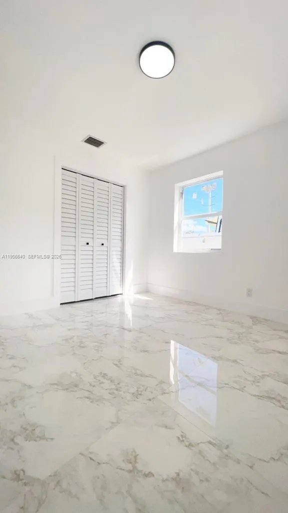 1013 Nw 1st Ave, Hallandale Beach, Florida 33009, Hallandale Beach, Florida 33009, ,Residential Income,For Sale,1013 Nw 1st Ave, Hallandale Beach, Florida 33009,A11956640