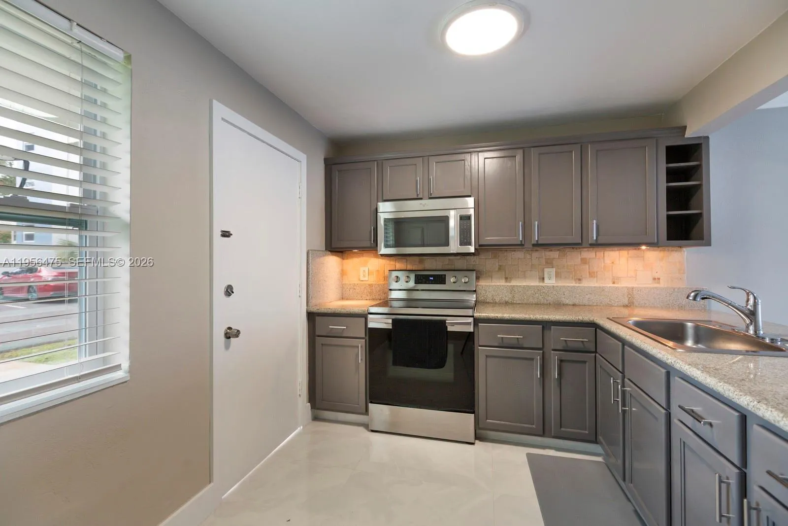 1351 Ne 191 St E 106, Miami, Florida 33179, Miami, Florida 33179, 1 Bedroom Bedrooms, ,1 BathroomBathrooms,Residential Lease,For Rent,1351 Ne 191 St E 106, Miami, Florida 33179,A11956475