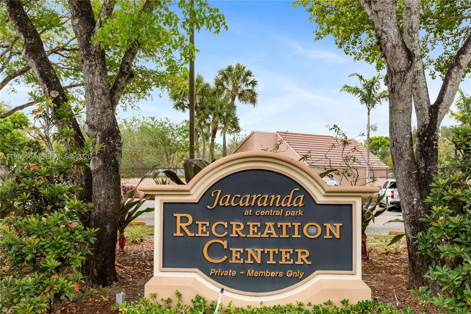 9360 S Chelsea Dr S, Plantation, Florida 33324, Plantation, Florida 33324, 3 Bedrooms Bedrooms, ,2 BathroomsBathrooms,Residential,For Sale,9360 S Chelsea Dr S, Plantation, Florida 33324,A11956664