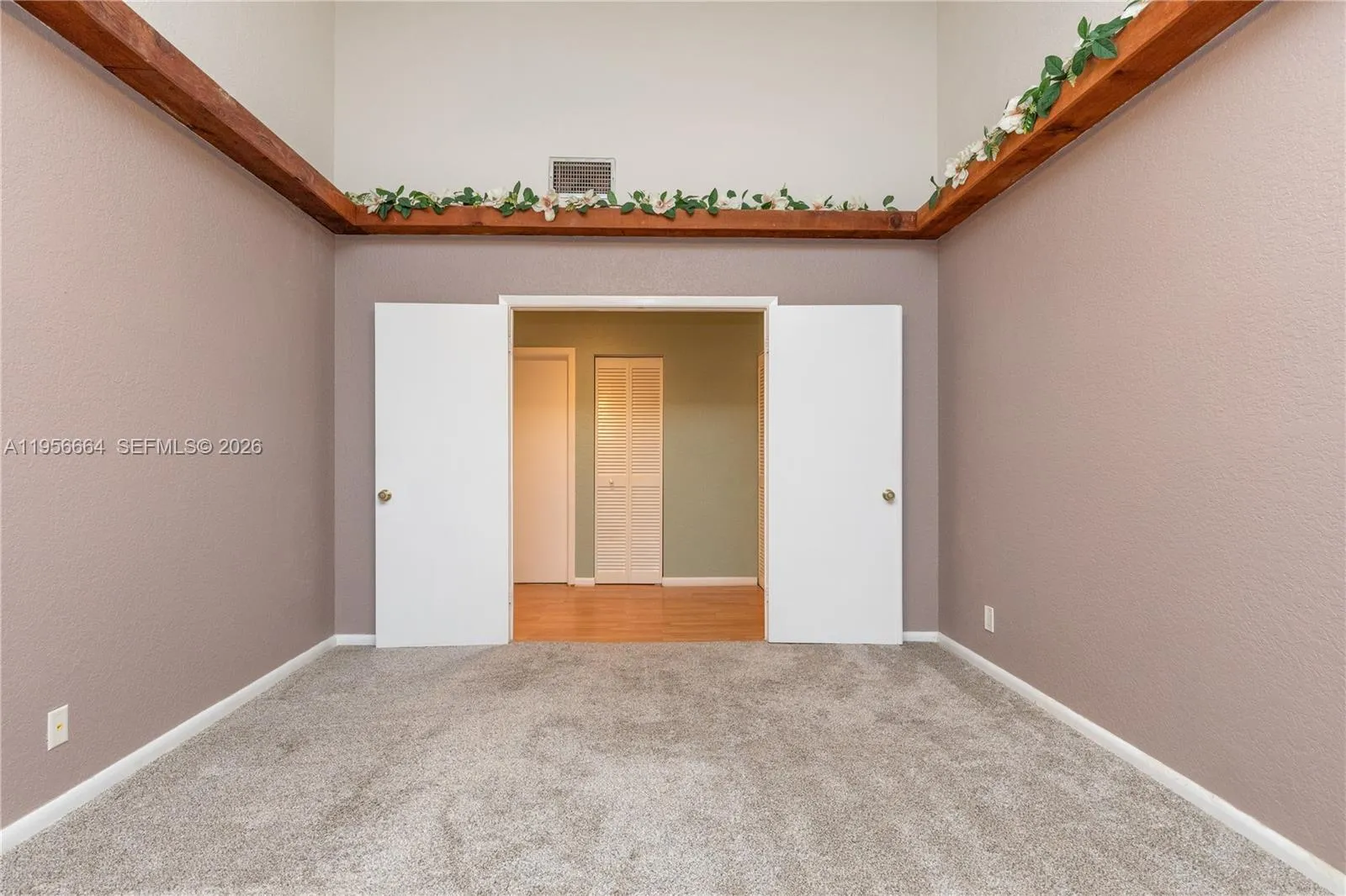 9360 S Chelsea Dr S, Plantation, Florida 33324, Plantation, Florida 33324, 3 Bedrooms Bedrooms, ,2 BathroomsBathrooms,Residential,For Sale,9360 S Chelsea Dr S, Plantation, Florida 33324,A11956664