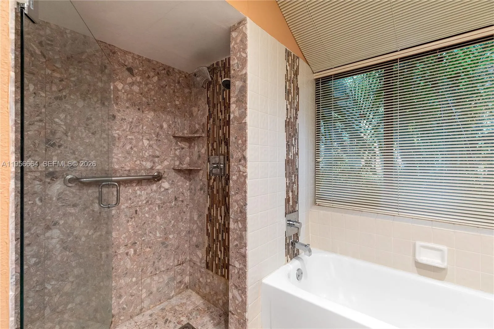 9360 S Chelsea Dr S, Plantation, Florida 33324, Plantation, Florida 33324, 3 Bedrooms Bedrooms, ,2 BathroomsBathrooms,Residential,For Sale,9360 S Chelsea Dr S, Plantation, Florida 33324,A11956664