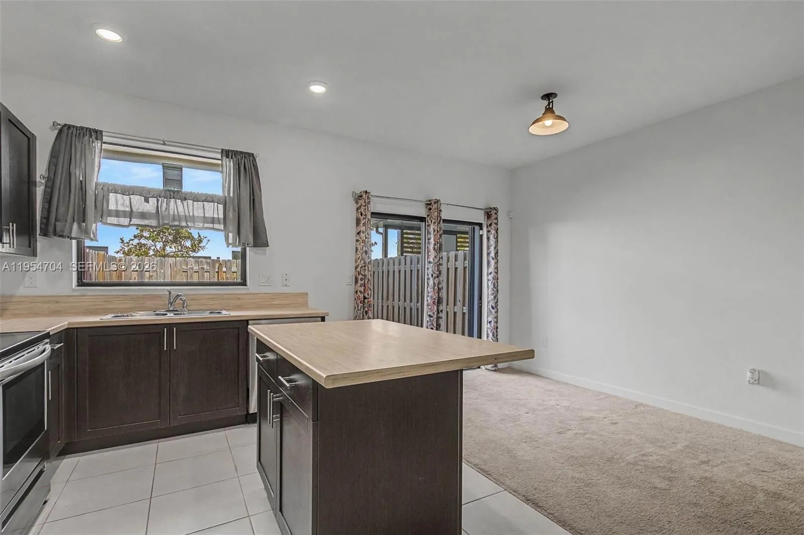 12947 Sw 234th St, Homestead, Florida 33032, Homestead, Florida 33032, 3 Bedrooms Bedrooms, ,3 BathroomsBathrooms,Residential,For Sale,12947 Sw 234th St, Homestead, Florida 33032,A11954704