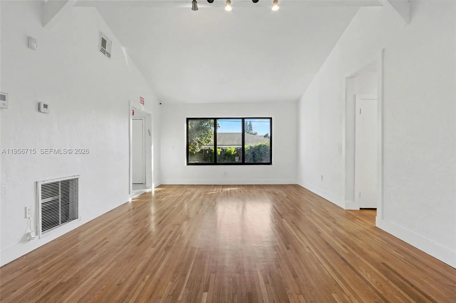 16901 Ne 6th Ave, North Miami Beach, Florida 33162, North Miami Beach, Florida 33162, ,Commercial Sale,For Sale,16901 Ne 6th Ave, North Miami Beach, Florida 33162,A11956715