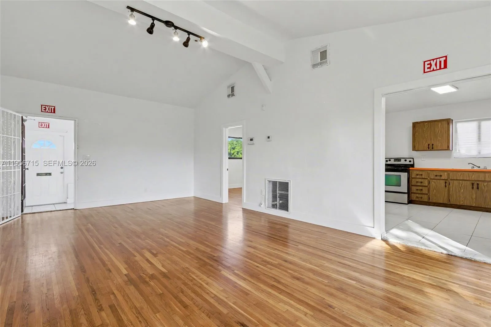 16901 Ne 6th Ave, North Miami Beach, Florida 33162, North Miami Beach, Florida 33162, ,Commercial Sale,For Sale,16901 Ne 6th Ave, North Miami Beach, Florida 33162,A11956715