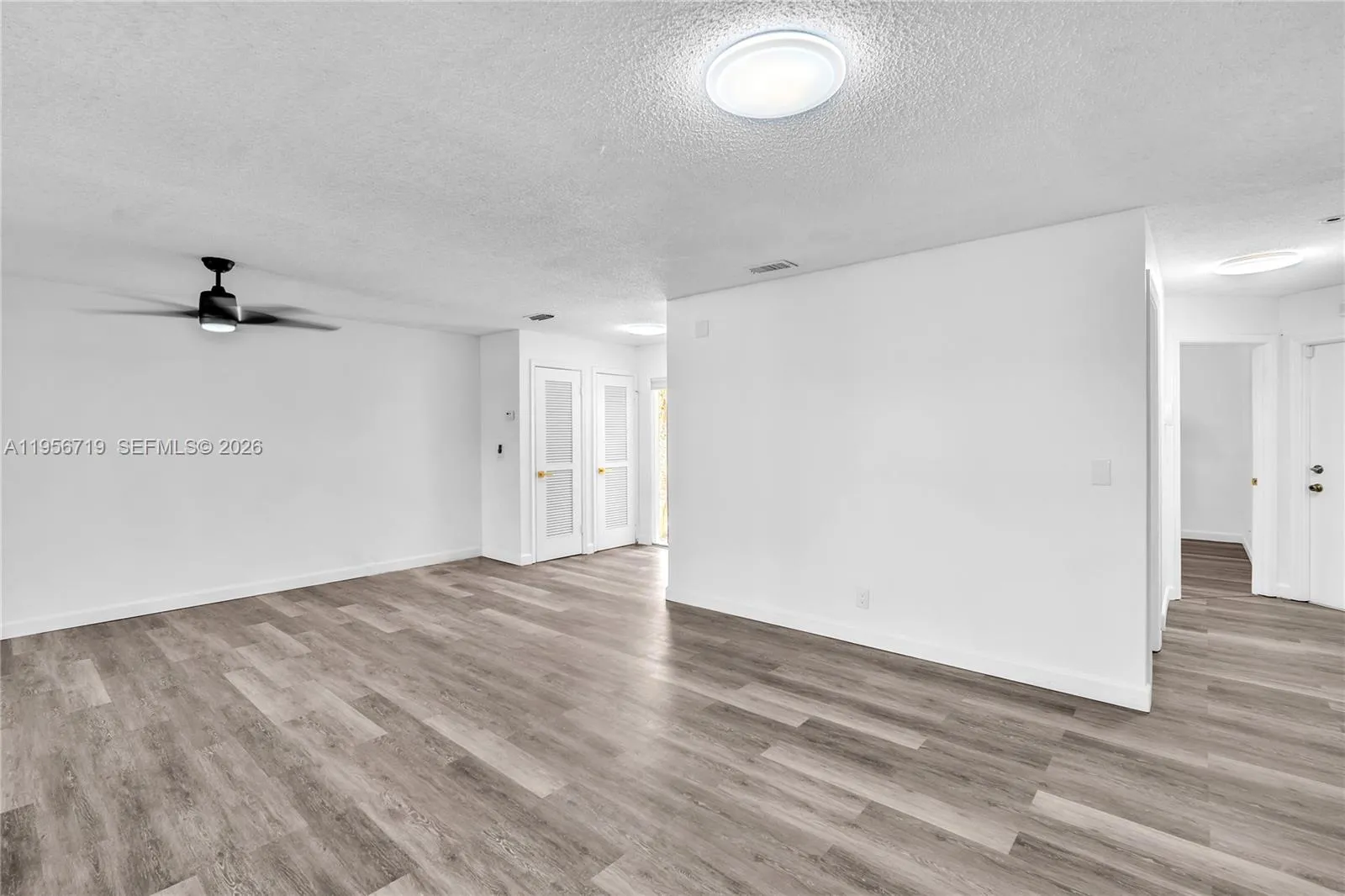 3405 Emerald Oaks Dr 207, Hollywood, Florida 33021, Hollywood, Florida 33021, 2 Bedrooms Bedrooms, ,2 BathroomsBathrooms,Residential,For Sale,3405 Emerald Oaks Dr 207, Hollywood, Florida 33021,A11956719