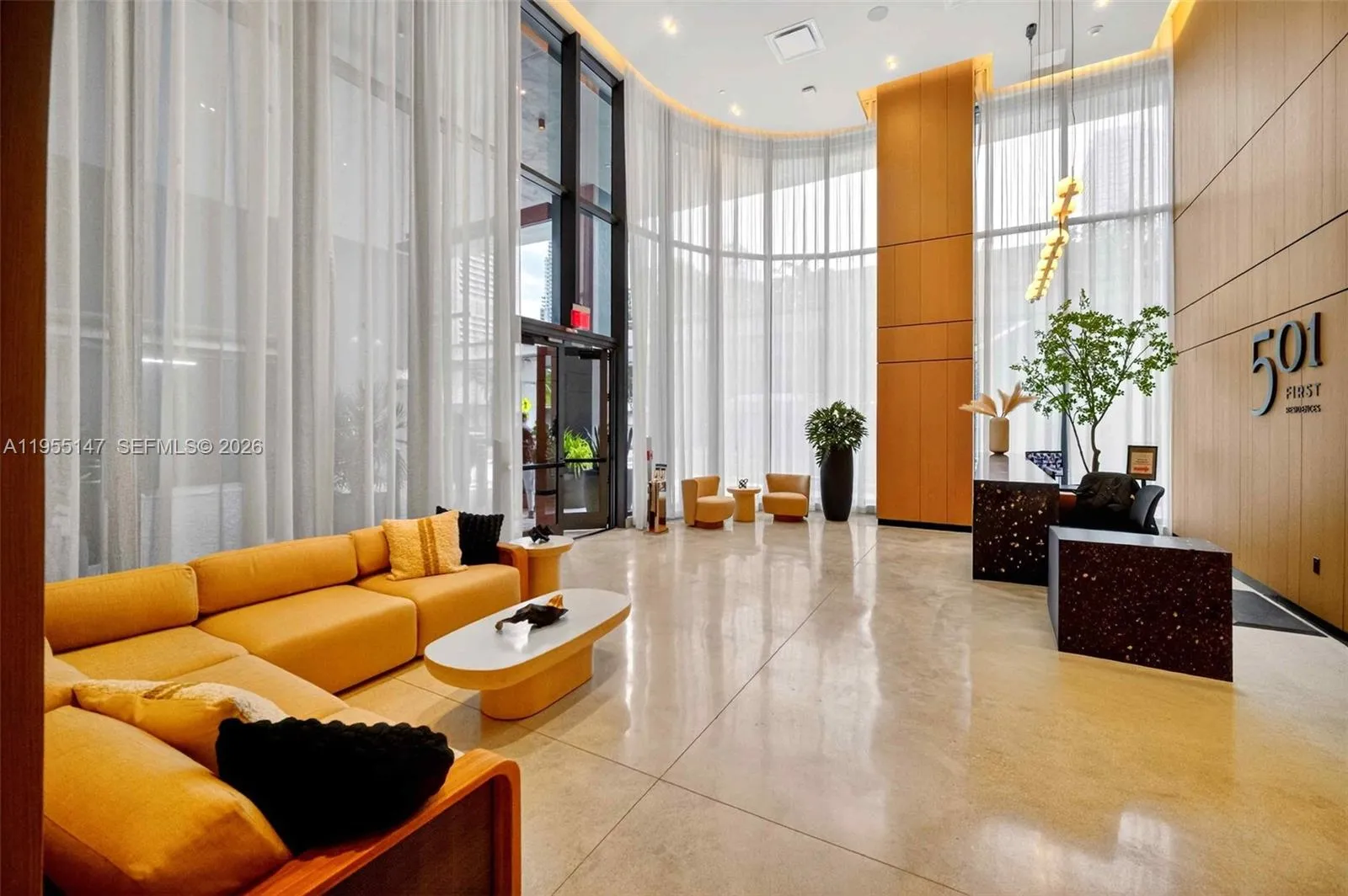 121 Ne 5th Street 1913, Miami, Florida 33132, Miami, Florida 33132, 1 Bedroom Bedrooms, ,1 BathroomBathrooms,Residential,For Sale,121 Ne 5th Street 1913, Miami, Florida 33132,A11955147