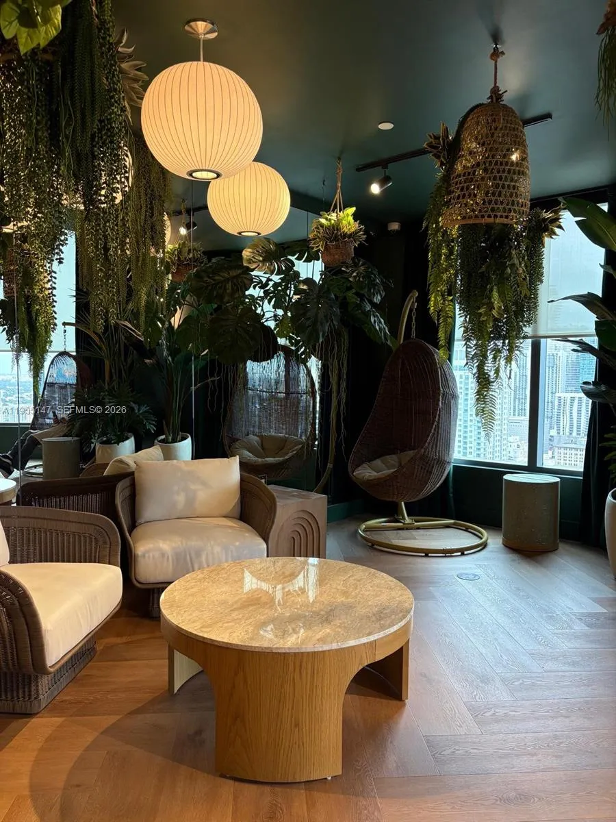 121 Ne 5th Street 1913, Miami, Florida 33132, Miami, Florida 33132, 1 Bedroom Bedrooms, ,1 BathroomBathrooms,Residential,For Sale,121 Ne 5th Street 1913, Miami, Florida 33132,A11955147