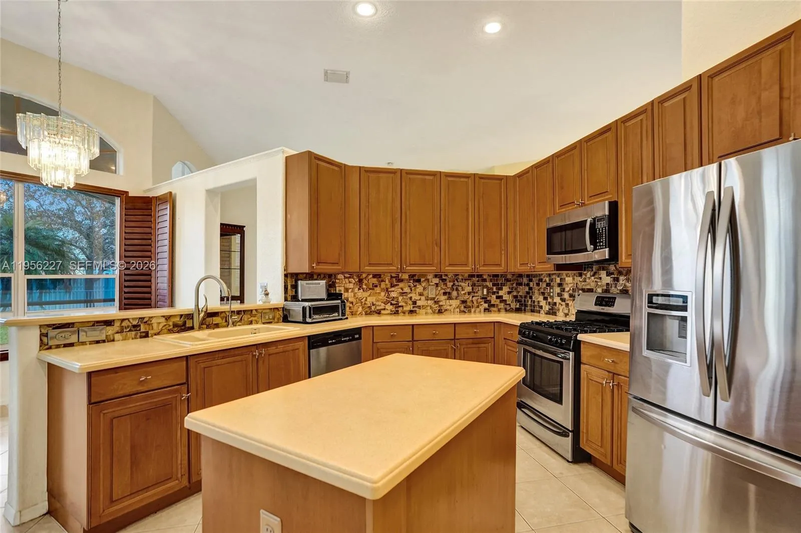 2024 Nw 139th Ter, Pembroke Pines, Florida 33028, Pembroke Pines, Florida 33028, 4 Bedrooms Bedrooms, ,3 BathroomsBathrooms,Residential,For Sale,2024 Nw 139th Ter, Pembroke Pines, Florida 33028,A11956227