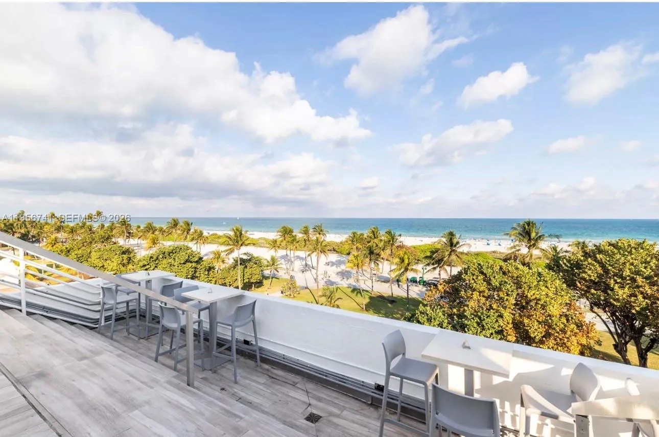 1036 Ocean Dr B201, Miami Beach, Florida 33139, Miami Beach, Florida 33139, 2 Bedrooms Bedrooms, ,2 BathroomsBathrooms,Residential,For Sale,1036 Ocean Dr B201, Miami Beach, Florida 33139,A11956741