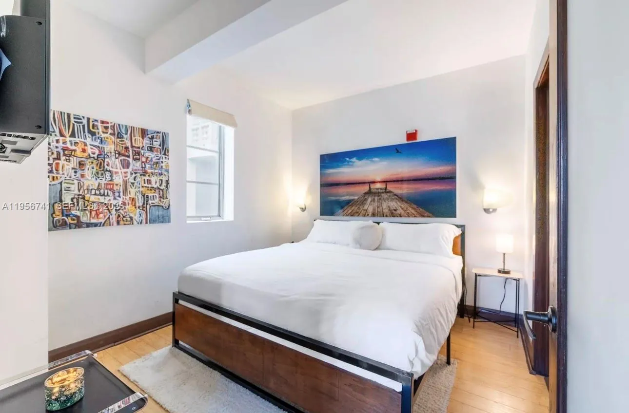 1036 Ocean Dr B201, Miami Beach, Florida 33139, Miami Beach, Florida 33139, 2 Bedrooms Bedrooms, ,2 BathroomsBathrooms,Residential,For Sale,1036 Ocean Dr B201, Miami Beach, Florida 33139,A11956741