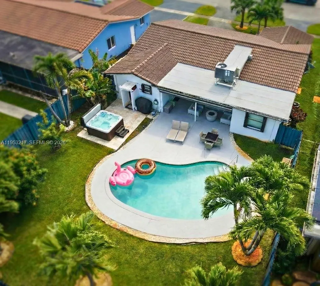 5117 Cleveland St, Hollywood, Florida 33021, Hollywood, Florida 33021, 3 Bedrooms Bedrooms, ,2 BathroomsBathrooms,Residential,For Sale,5117 Cleveland St, Hollywood, Florida 33021,A11953217