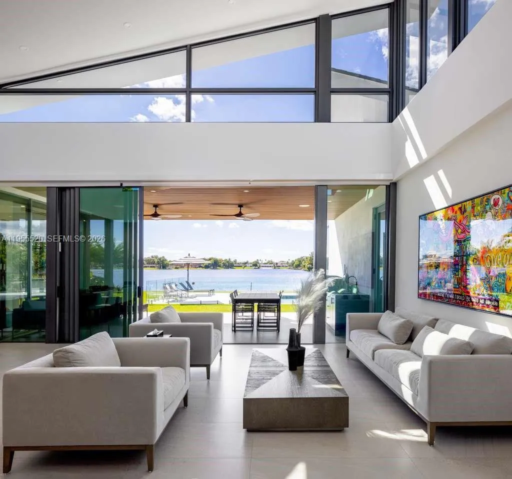 1830 Ne 193rd St, Miami, Florida 33179, Miami, Florida 33179, 6 Bedrooms Bedrooms, ,5 BathroomsBathrooms,Residential Lease,For Rent,1830 Ne 193rd St, Miami, Florida 33179,A11955520